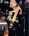 Foto reciente de Carrie Melbourne (Bajista en la gira then&now 99) (8) Comentarios